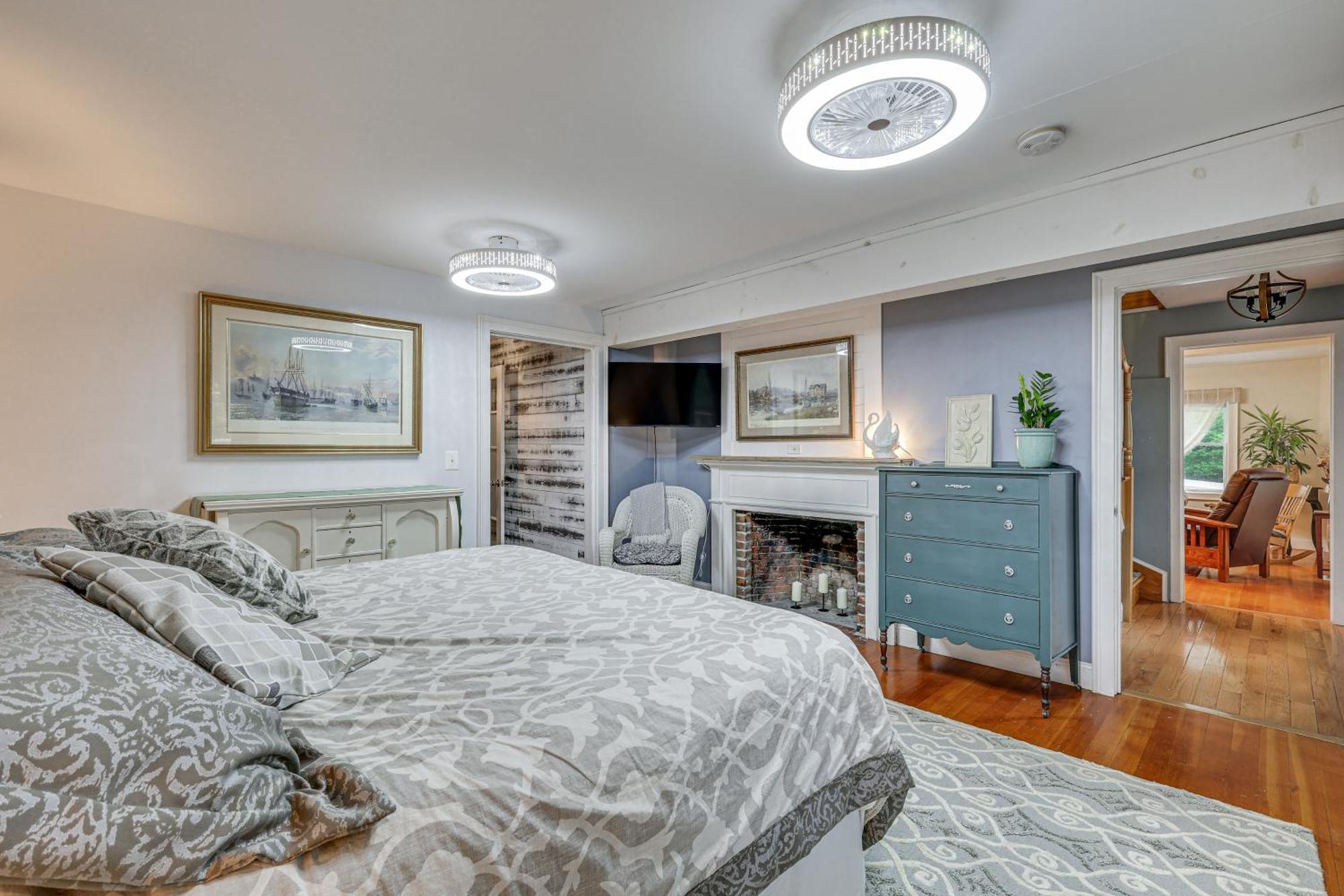 Quintessential New England Home With Patio And Grill! Putnam Exterior foto
